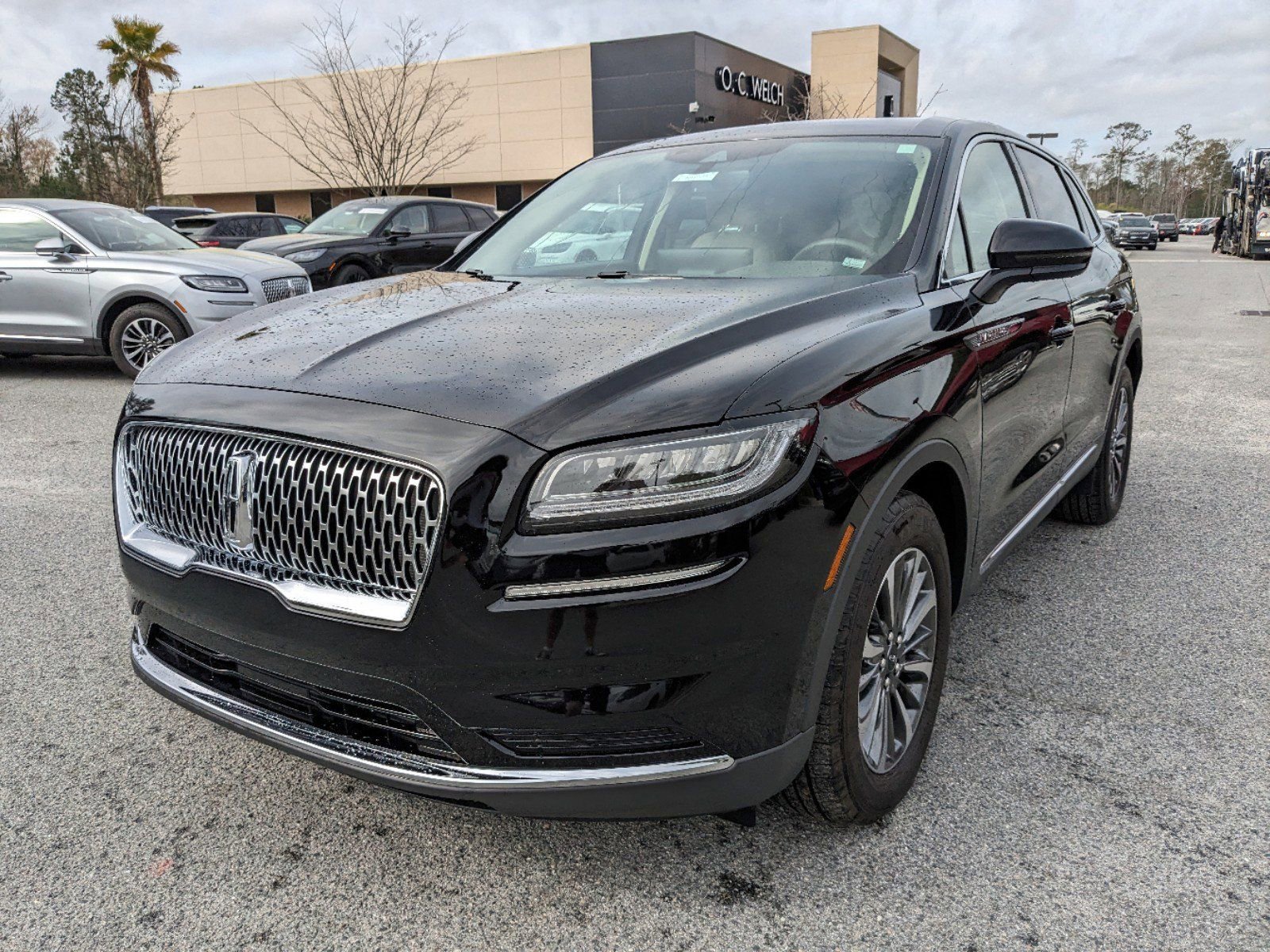 Certified 2023 Lincoln Nautilus AWD w/ Premium Package image 8