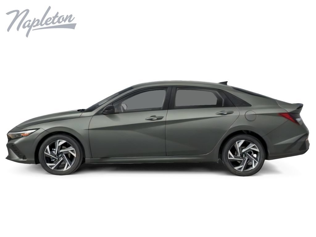 New 2026 Hyundai Elantra SEL Sport FWD image 2