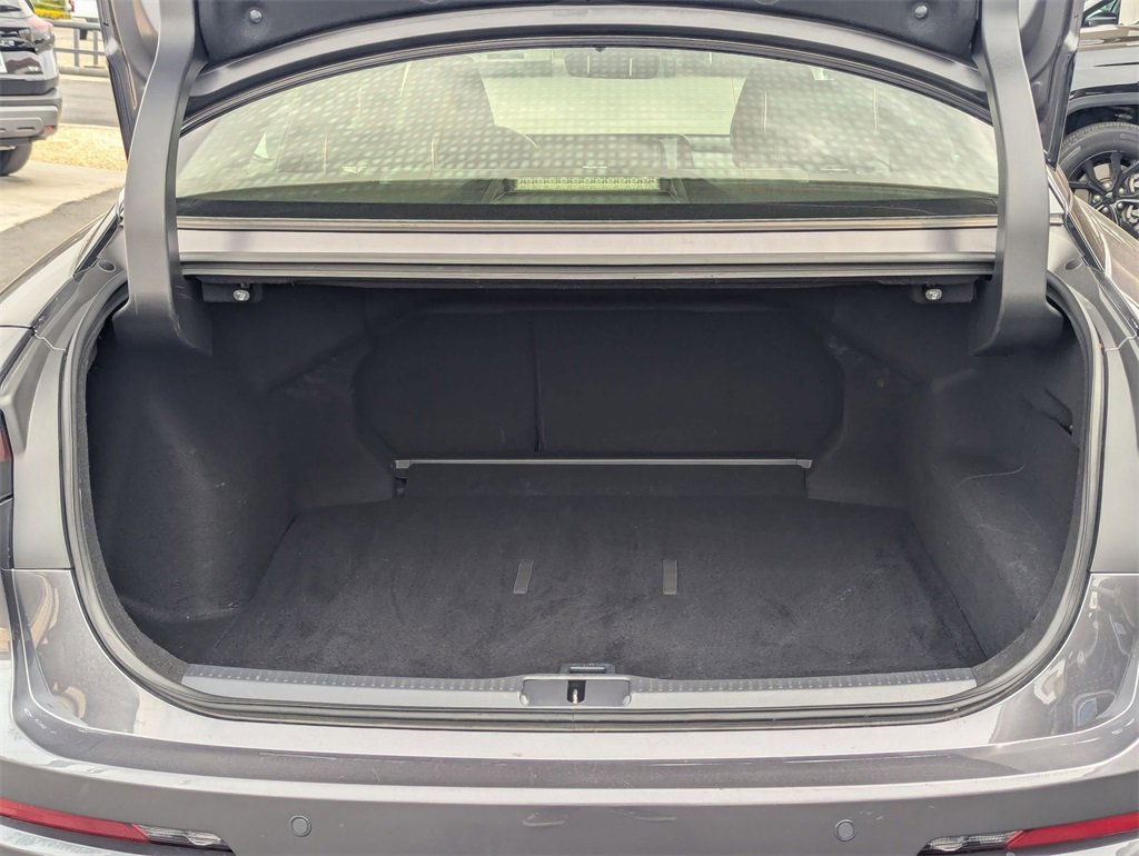 Used 2024 Toyota Crown Limited image 29
