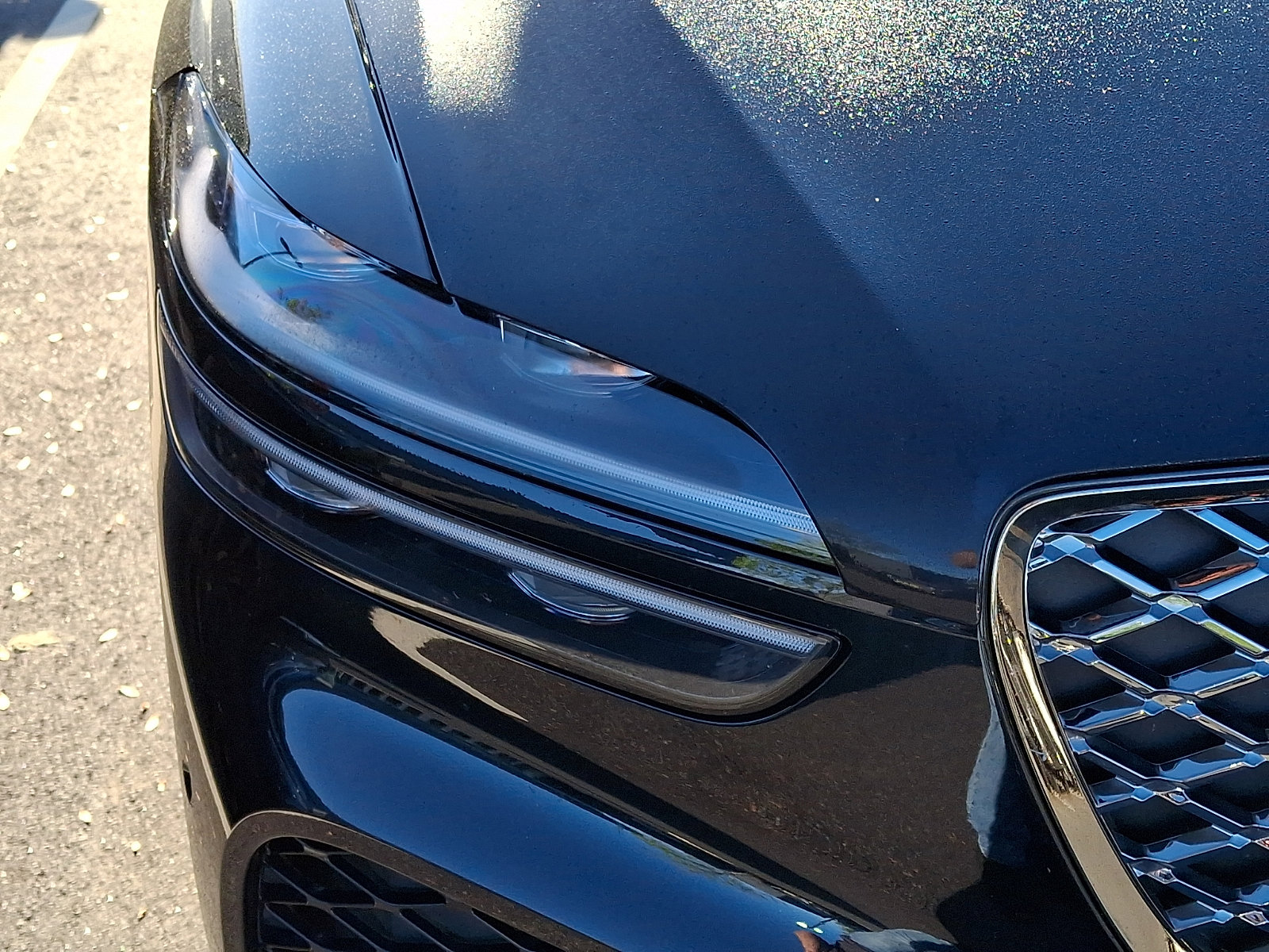 Used 2023 Genesis GV70 2.5T w/ Sport Prestige Package AWD/4WD image 7