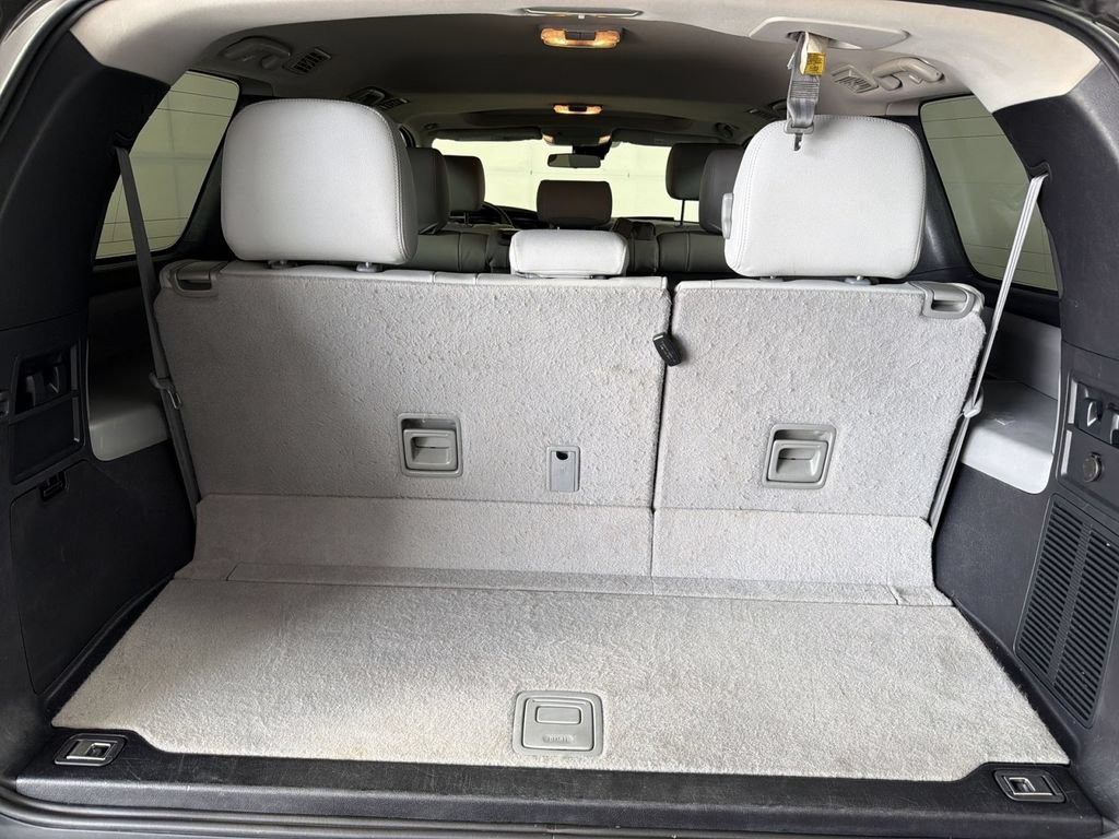 Used 2019 Toyota Sequoia SR5 AWD/4WD image 26