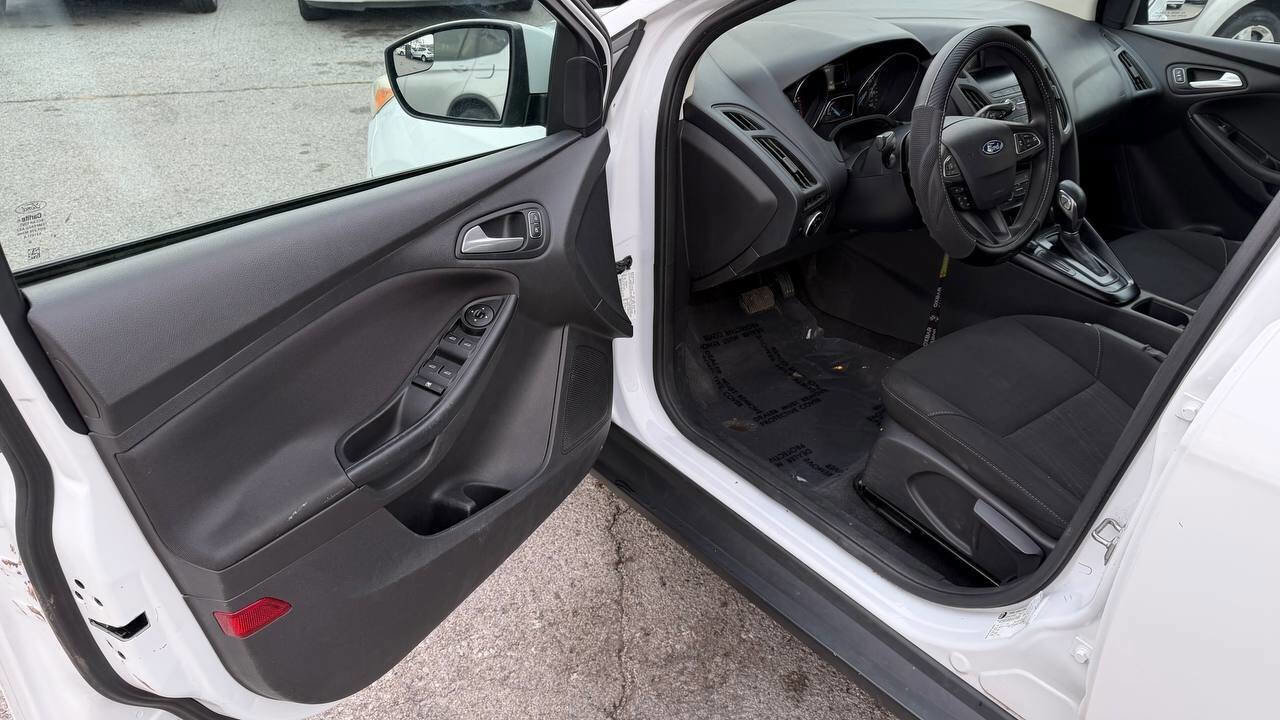 Used 2018 Ford Focus SE image 10