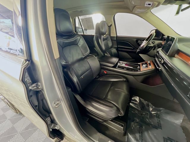 Used 2020 Lincoln Aviator Reserve w/ Equipment Group 202A AWD/4WD image 30