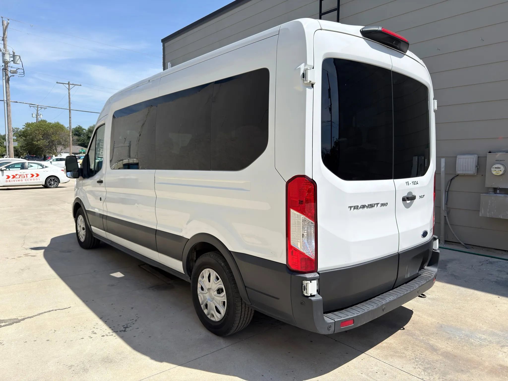 Used 2021 Ford Transit 350 XLT RWD image 28