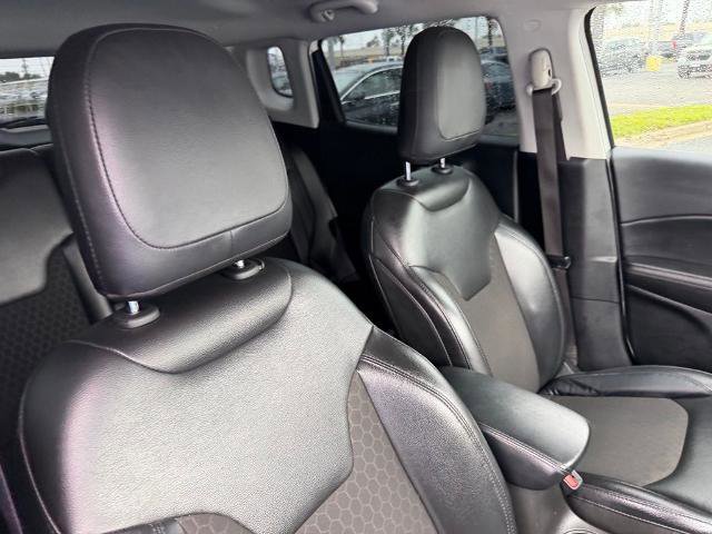 Used 2020 Jeep Compass Latitude FWD image 24