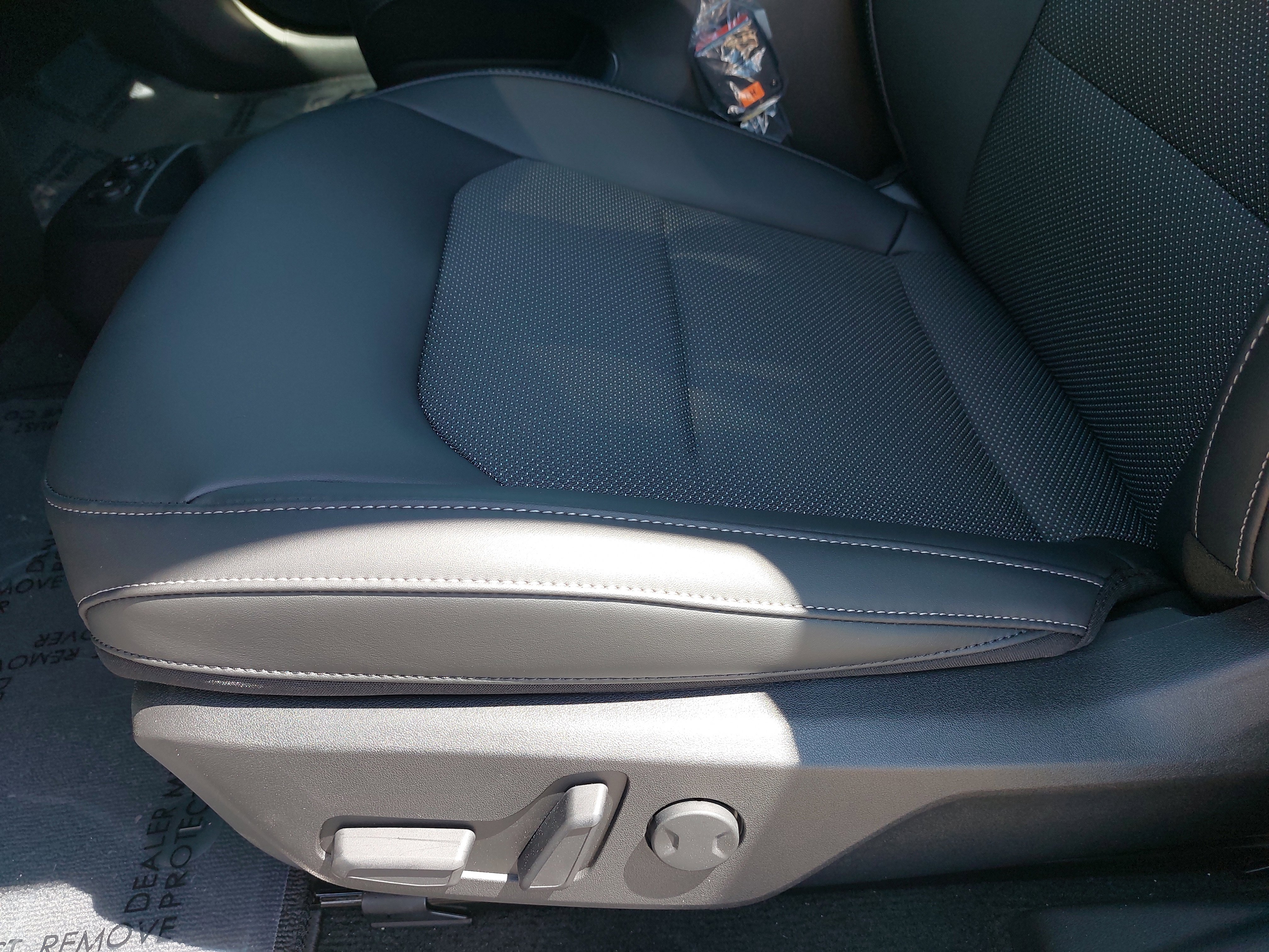 New 2025 Kia EV6 Light w/ Light LR Technology Package image 29