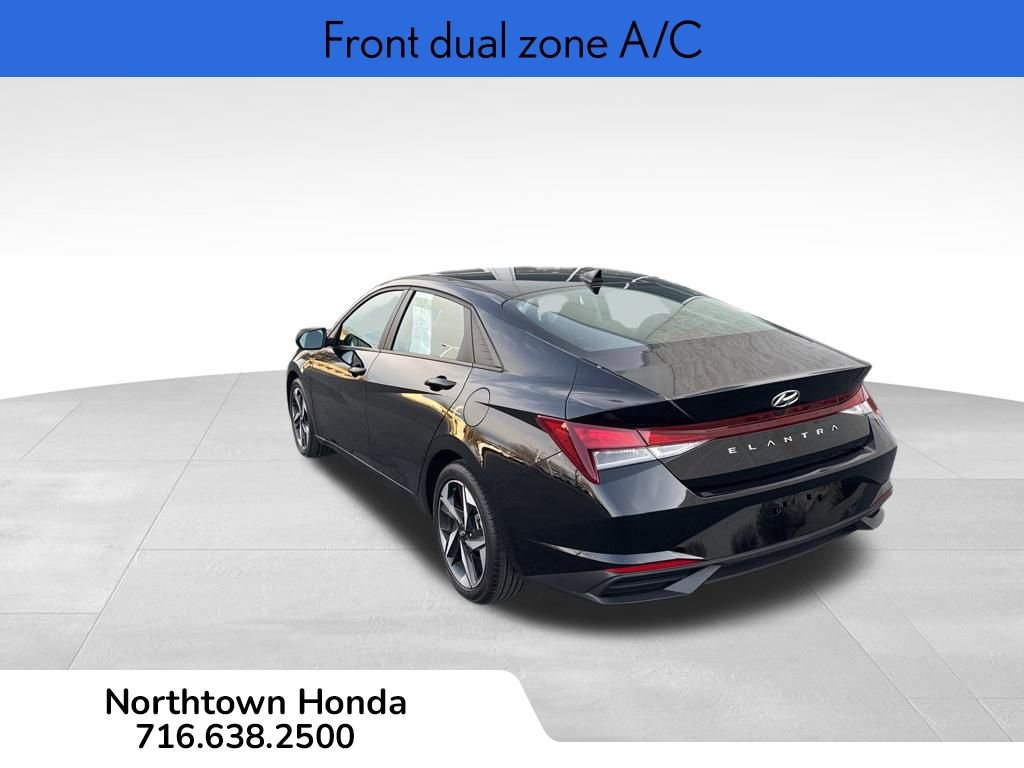 Used 2023 Hyundai Elantra SEL w/ Convenience Package FWD image 7