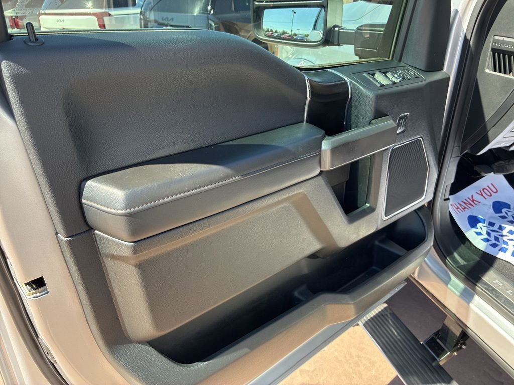 Used 2019 Ford F250 Platinum w/ Platinum Ultimate Package AWD/4WD image 25