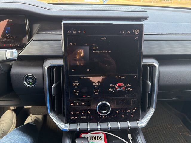 Used 2024 GMC Acadia Elevation w/ LPO, Floor Liner Package image 11