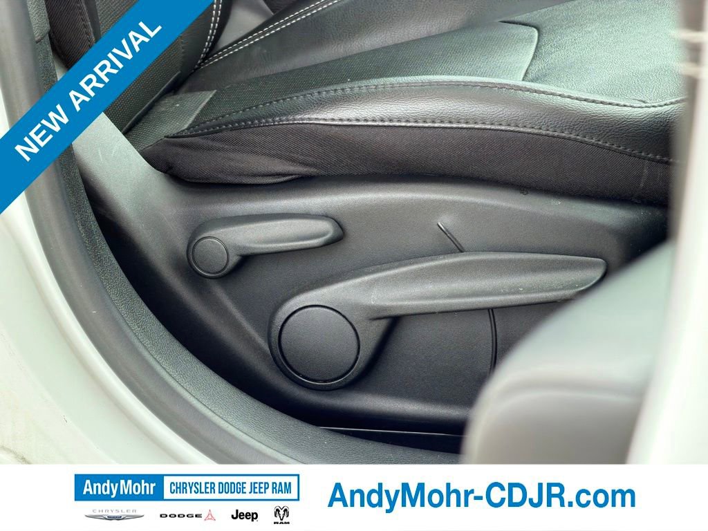 Used 2022 Jeep Compass High Altitude AWD/4WD image 39