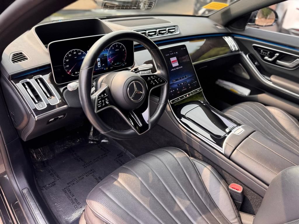 Used 2022 Mercedes-Benz S 500 4MATIC w/ 3D Technology Package image 15