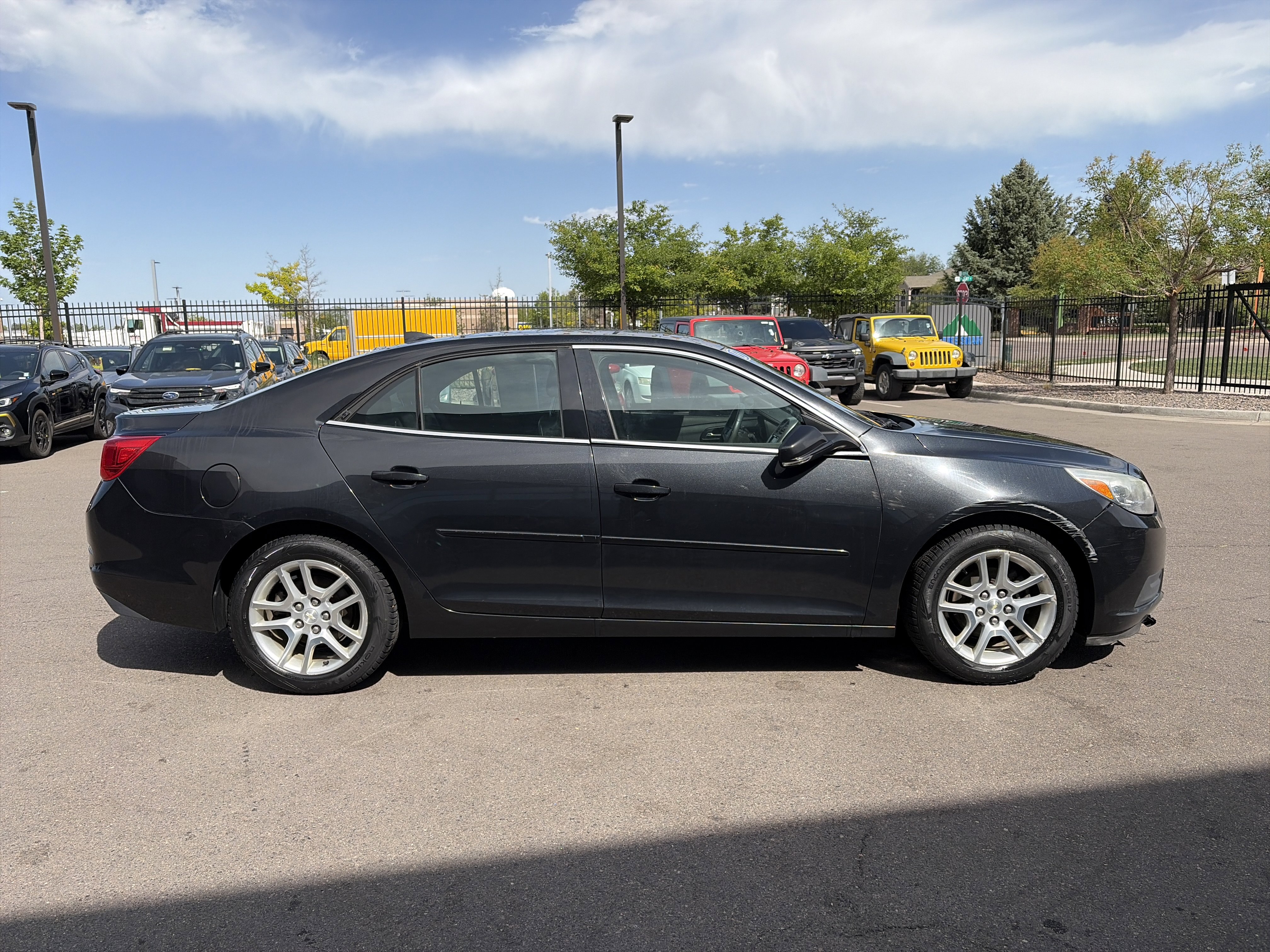 Used 2013 Chevrolet Malibu LT w/ Power Convenience Package FWD image 5