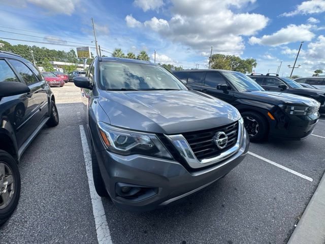 Used 2020 Nissan Pathfinder SV