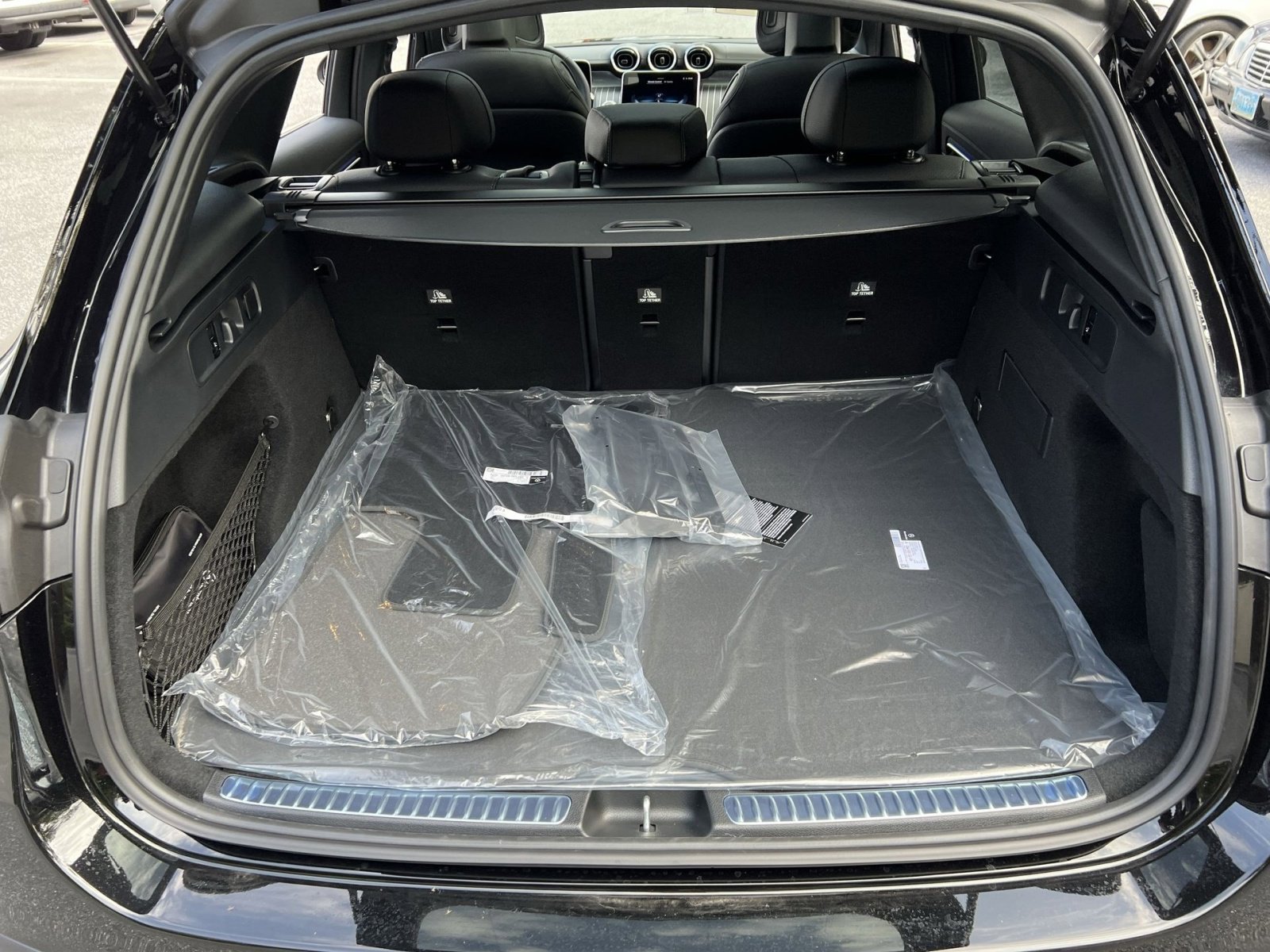 Used 2026 Mercedes-Benz GLC 300 4MATIC image 24