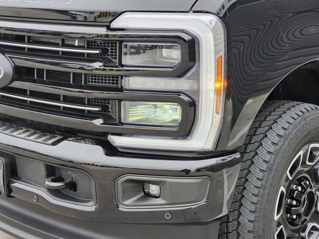 New 2026 Ford F250 Platinum w/ FX4 Off-Road Package image 6