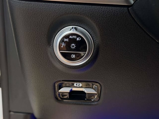 Certified 2022 Mercedes-Benz C 300 4MATIC Sedan image 19