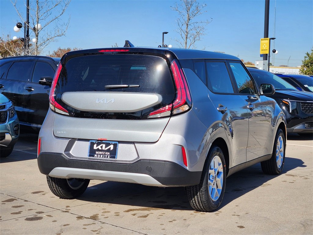 New 2025 Kia Soul LX w/ LX Technology Package image 4