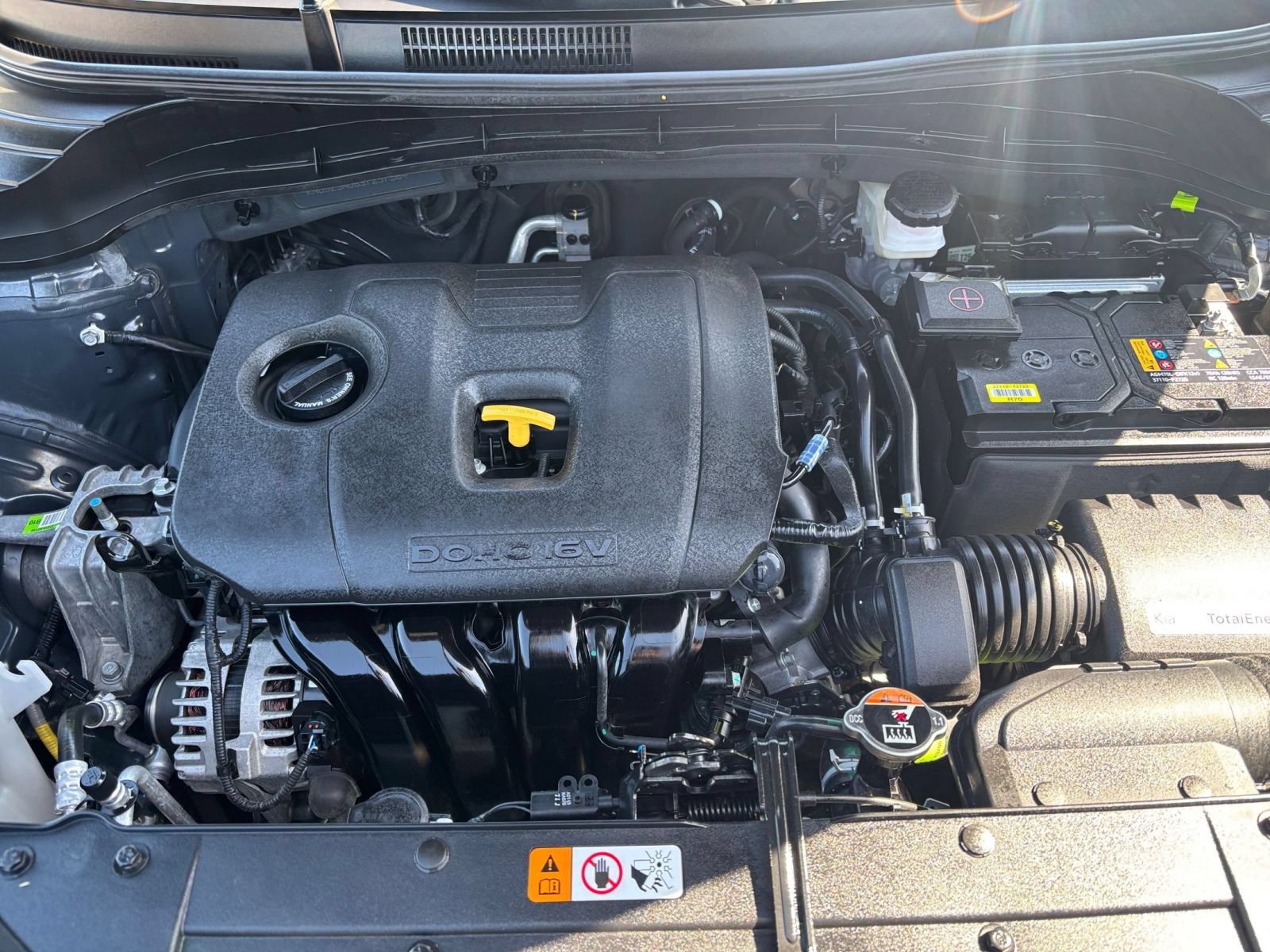 Used 2025 Kia Soul LX w/ LX Technology Package FWD image 32
