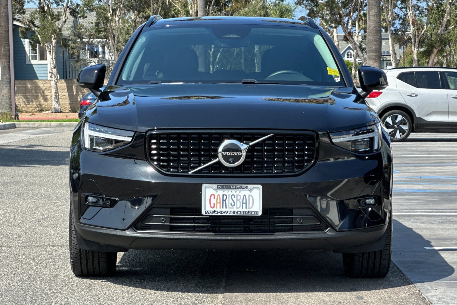 Certified 2026 Volvo XC40 B5 Plus AWD/4WD image 9