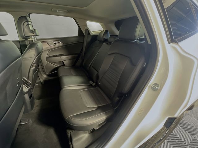 Used 2024 Kia Sportage SX image 27