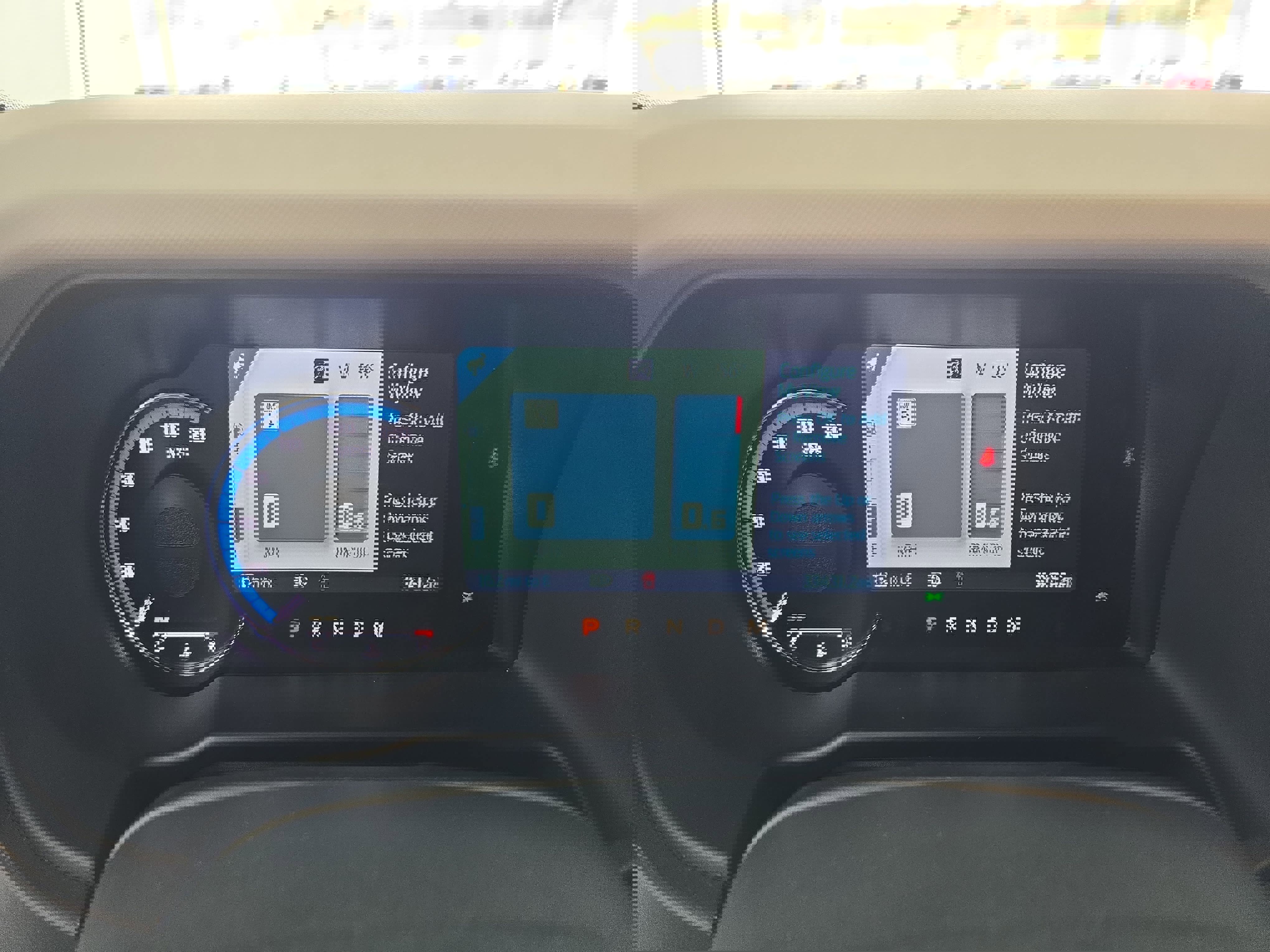 Used 2023 Ford Bronco Wildtrak image 18