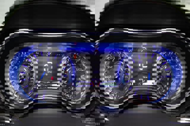 Used 2016 Chrysler 300 Limited image 20