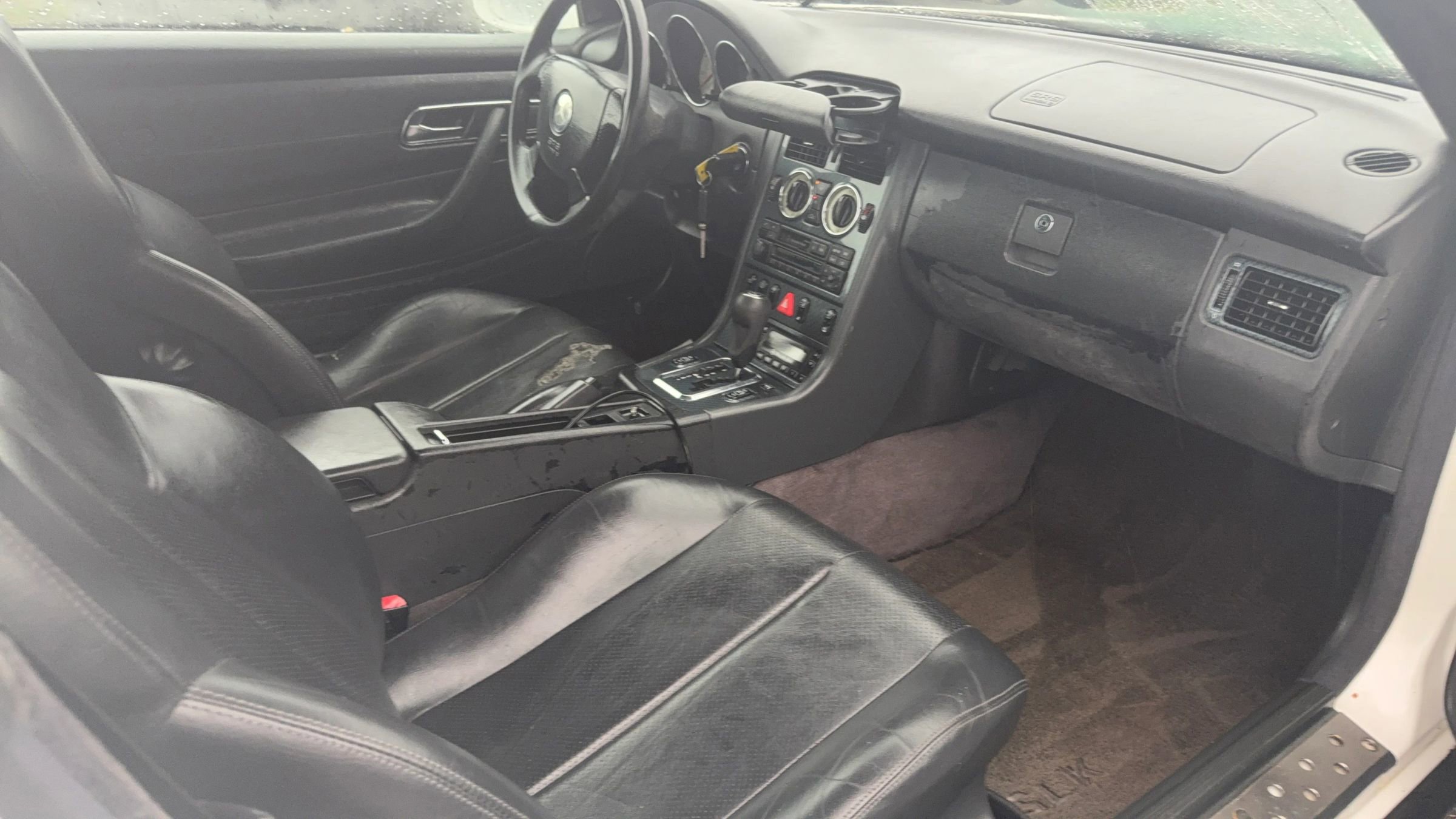 Used 1998 Mercedes-Benz SLK 230 image 12