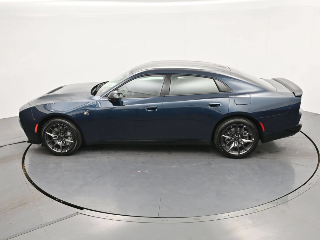 New 2026 Dodge Charger Scat Pack w/ Blacktop Package AWD/4WD image 32