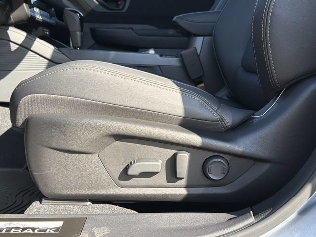 New 2026 Subaru Outback Limited AWD/4WD image 22