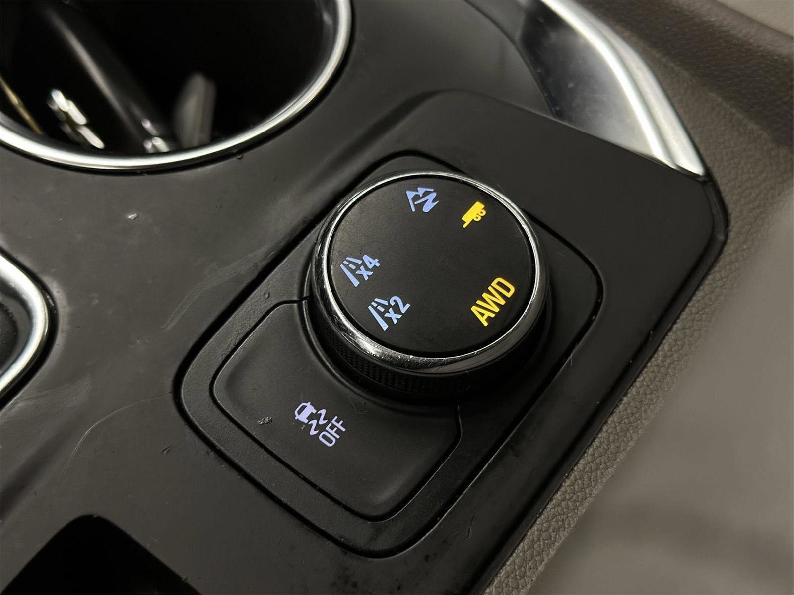 Certified 2020 Chevrolet Traverse LT image 20