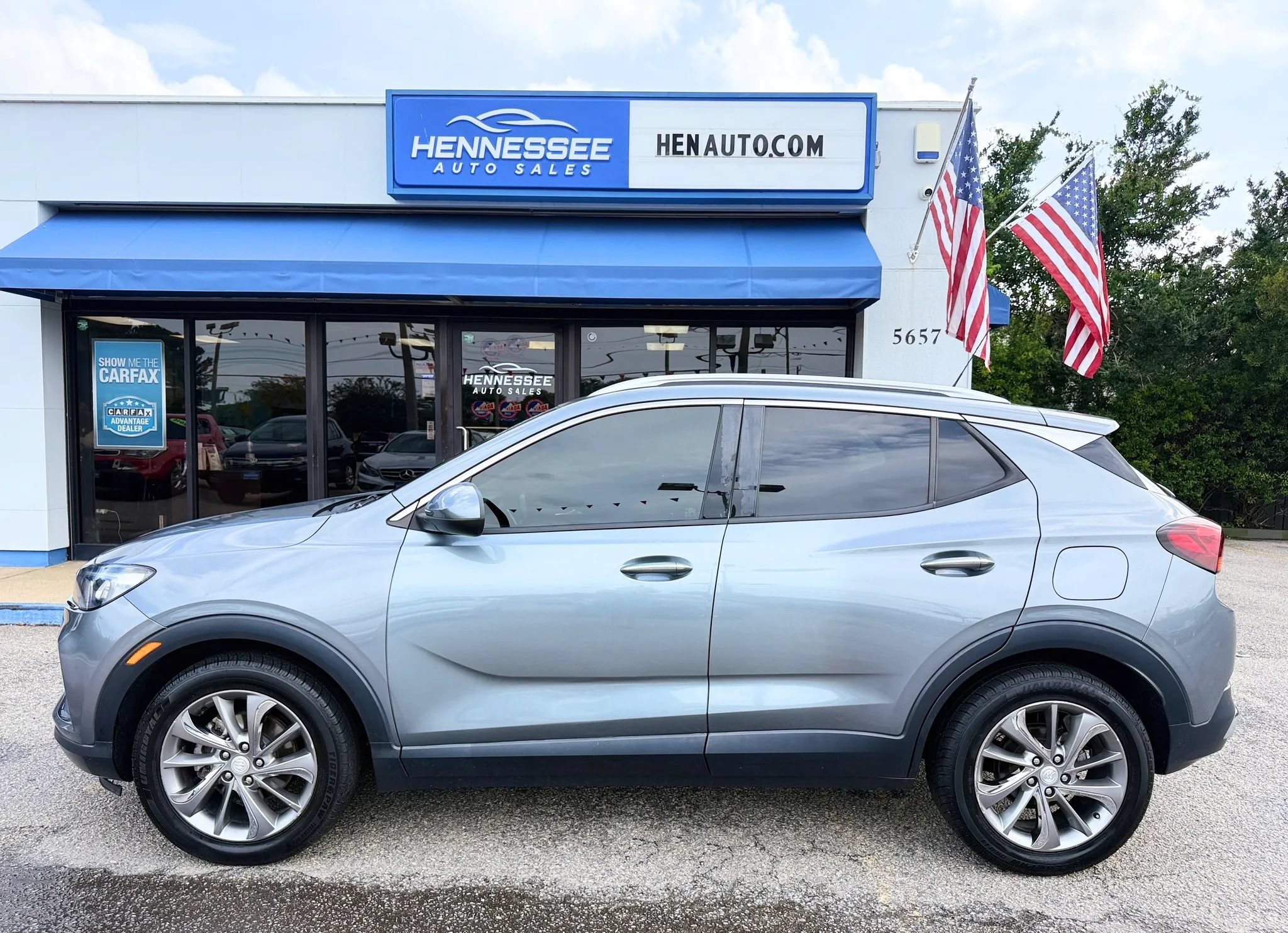 Used 2021 Buick Encore GX Essence w/ Experience Buick Package FWD image 7