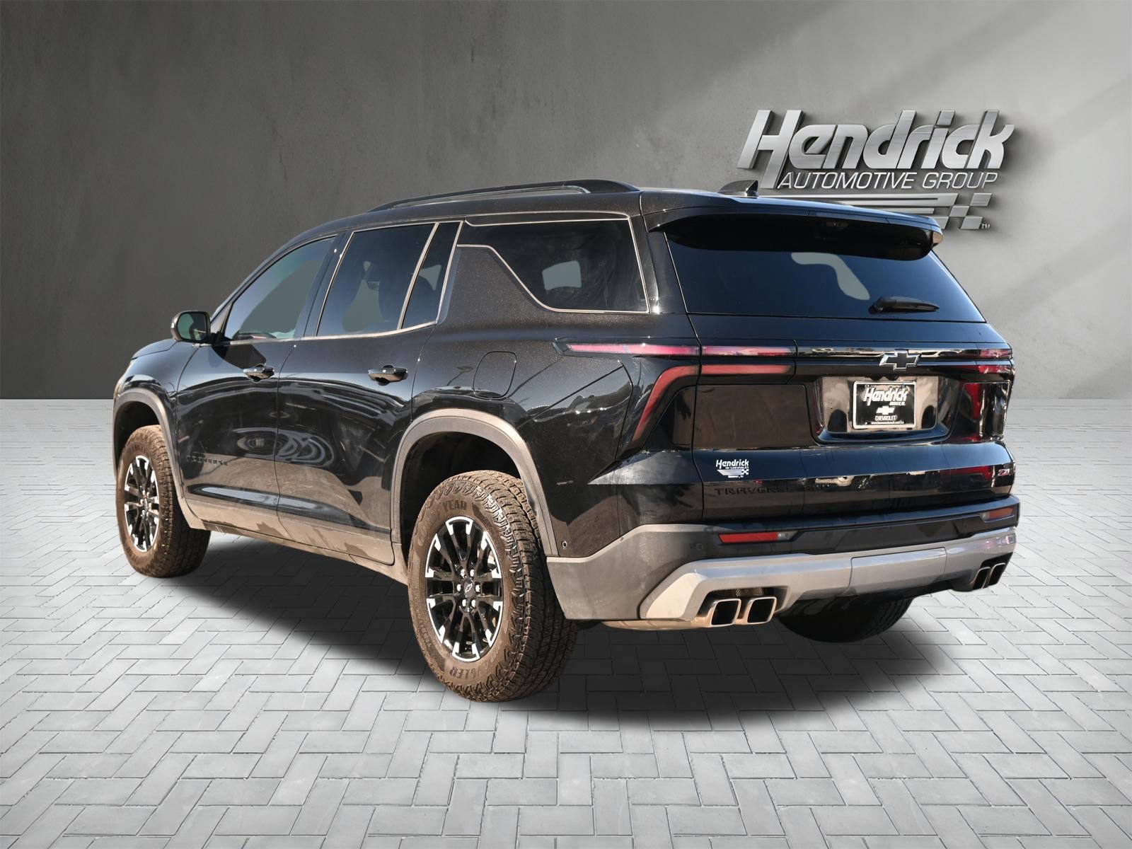 Used 2024 Chevrolet Traverse Z71 w/ Enhanced Driving Package AWD/4WD image 8