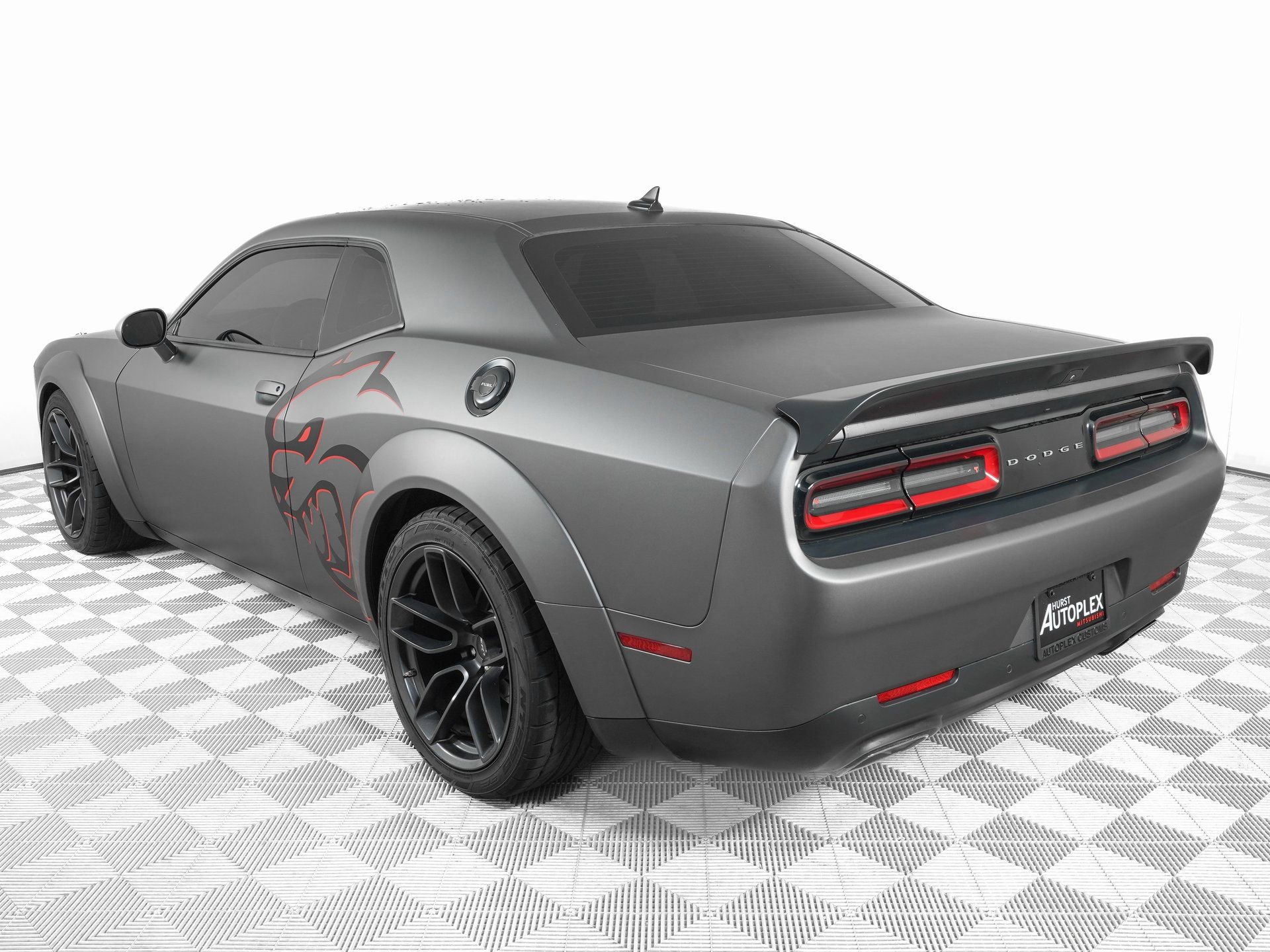 Used 2019 Dodge Challenger SRT Hellcat Redeye image 7