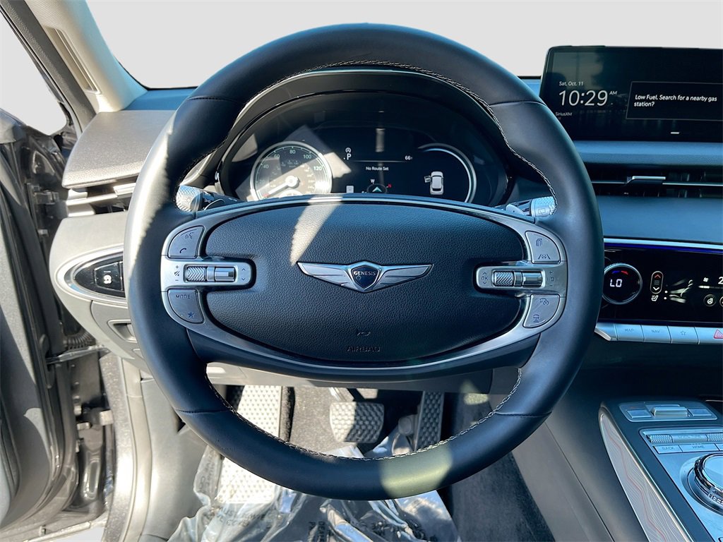 Used 2024 Genesis GV70 2.5T w/ Advanced Package image 9