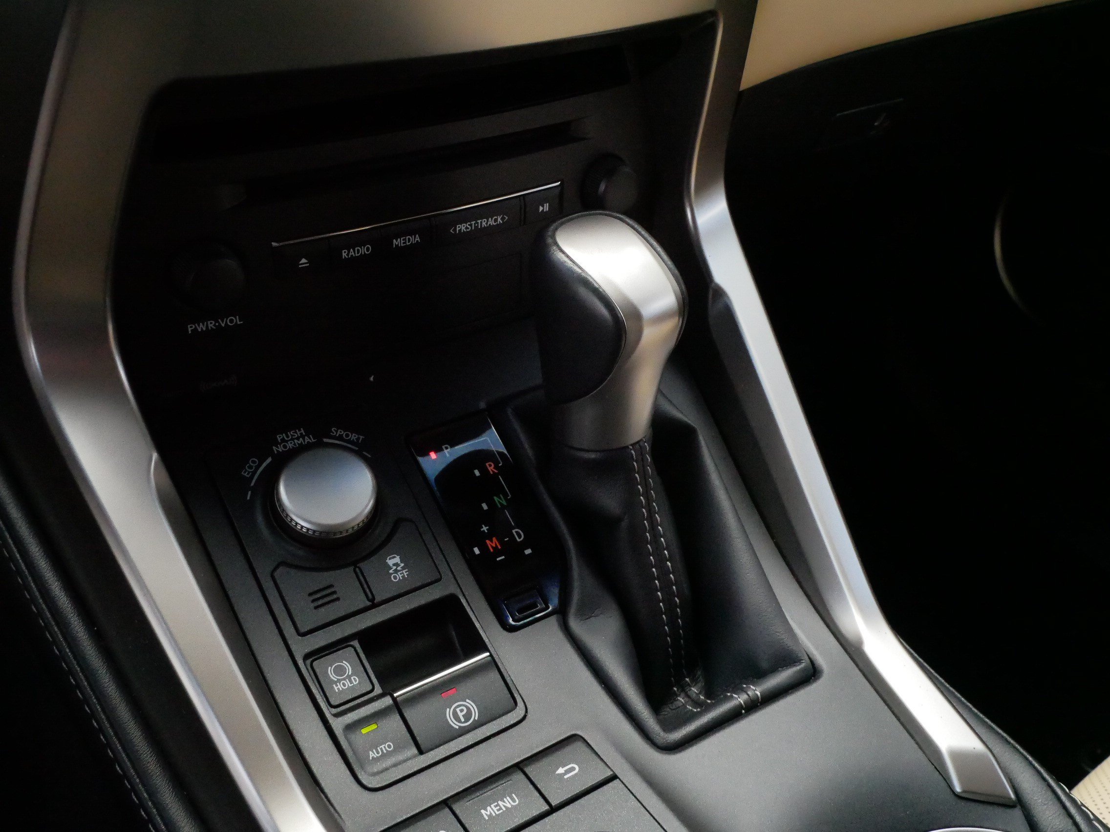 Used 2015 Lexus NX 200t AWD w/ Premium Package image 24