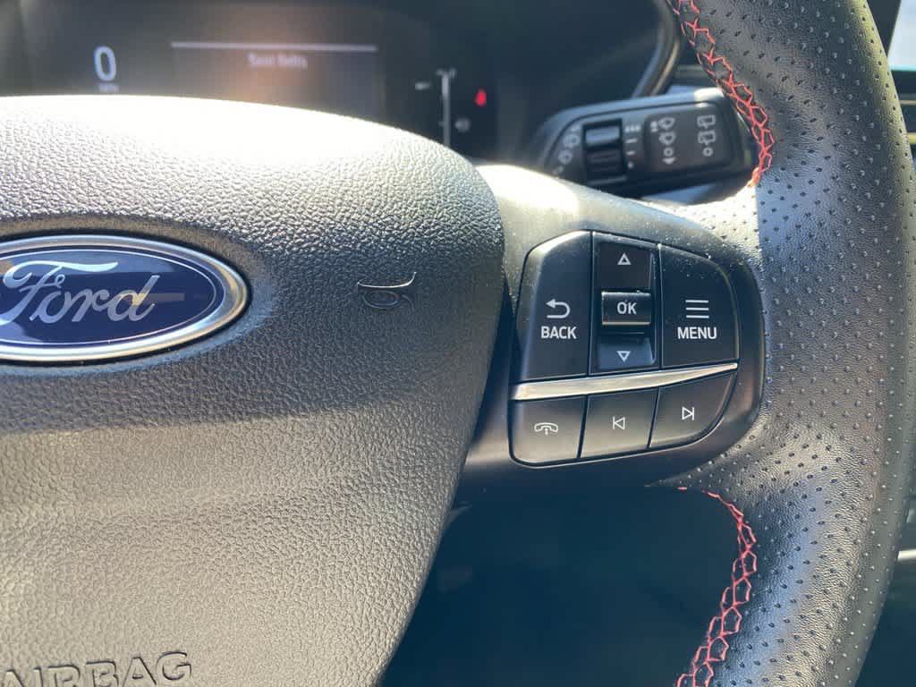 Used 2025 Ford Escape ST-Line Select AWD/4WD image 20