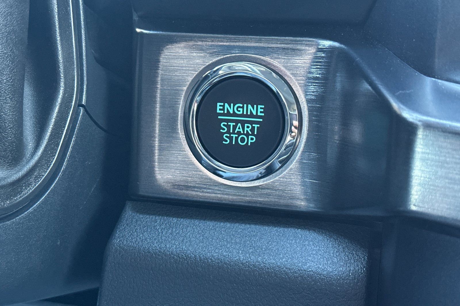 New 2026 Ford F250 Lariat w/ FX4 Off-Road Package image 22