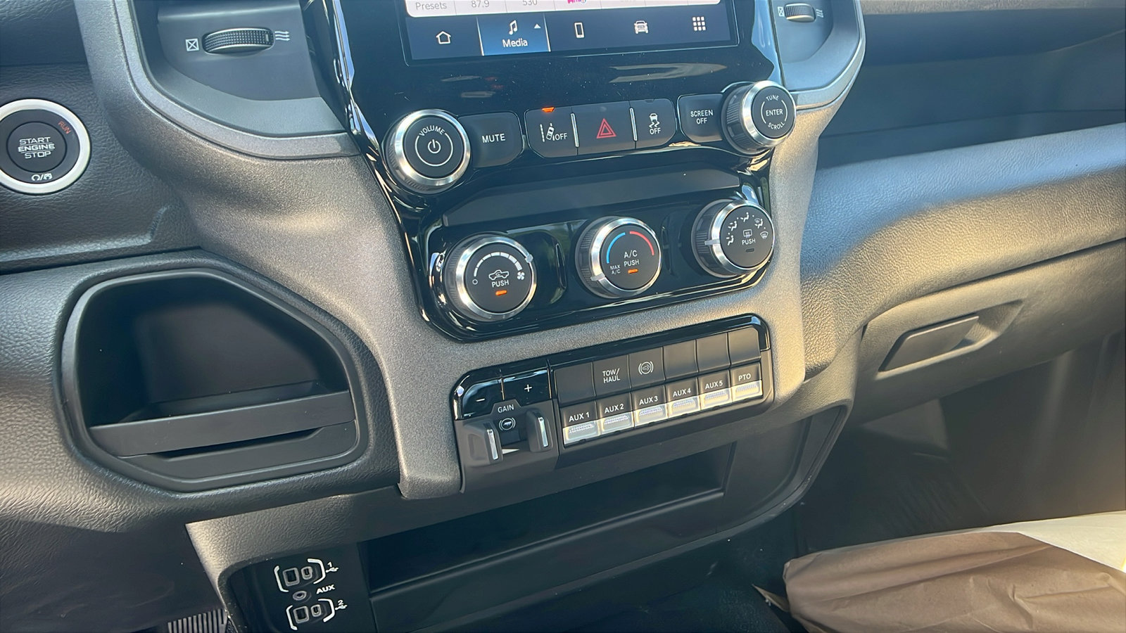 New 2025 RAM 5500 Tradesman image 25