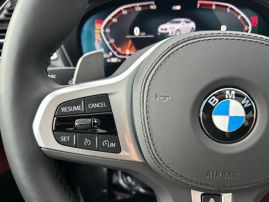 Used 2025 BMW X4 xDrive30i w/ M Sport Package AWD/4WD image 19
