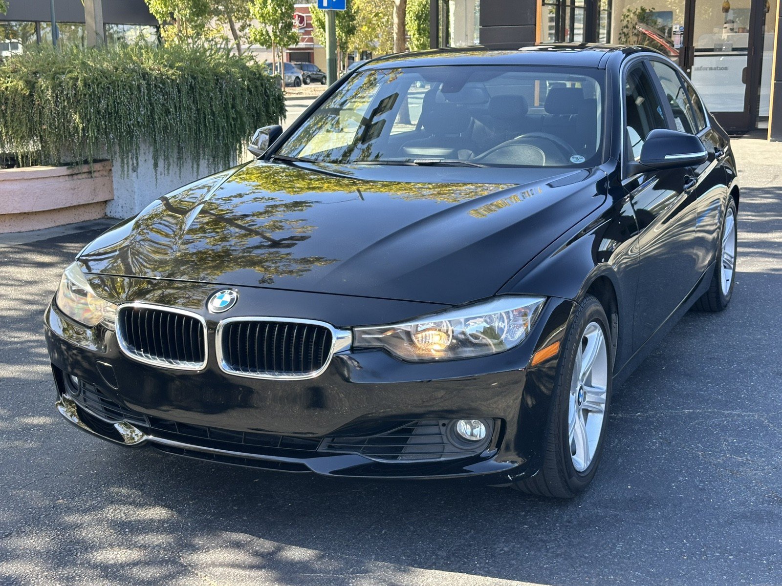 Used 2015 BMW 328i Sedan RWD image 5
