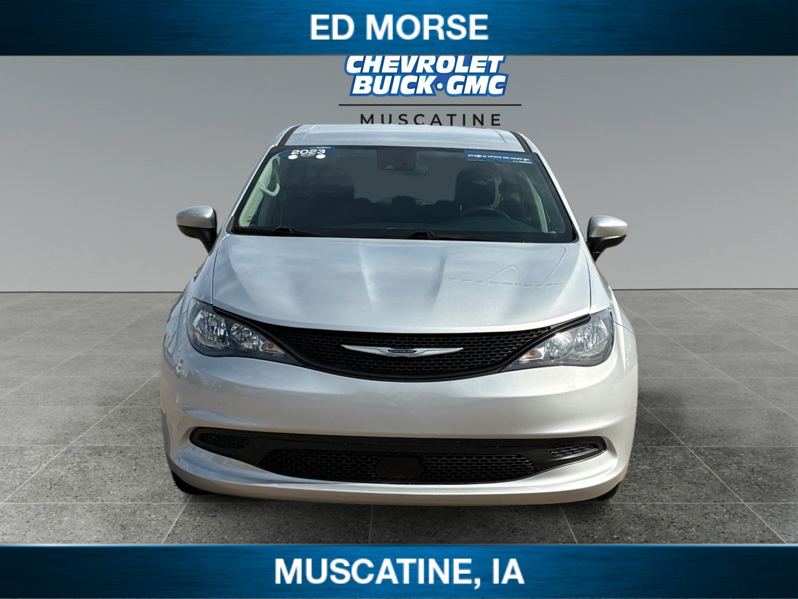 Used 2023 Chrysler Voyager LX FWD image 8