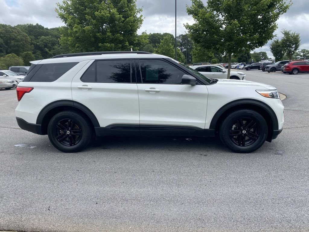 Certified 2024 Ford Explorer XLT RWD video 2