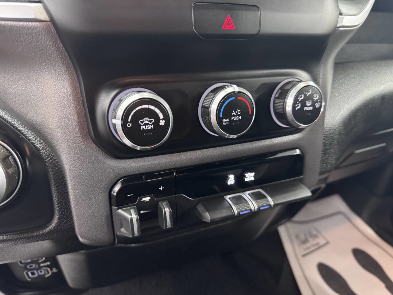 Used 2021 RAM 2500 Big Horn image 35