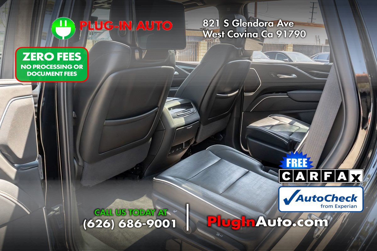 Used 2023 Cadillac Escalade Sport w/ Touring Package AWD/4WD image 8