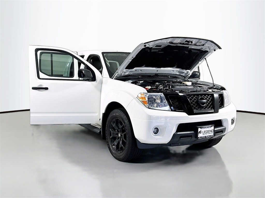 Used 2021 Nissan Frontier SV w/ Midnight Edition Floor Mats image 22