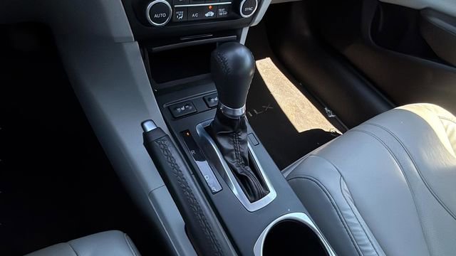 Used 2019 Acura ILX FWD image 28
