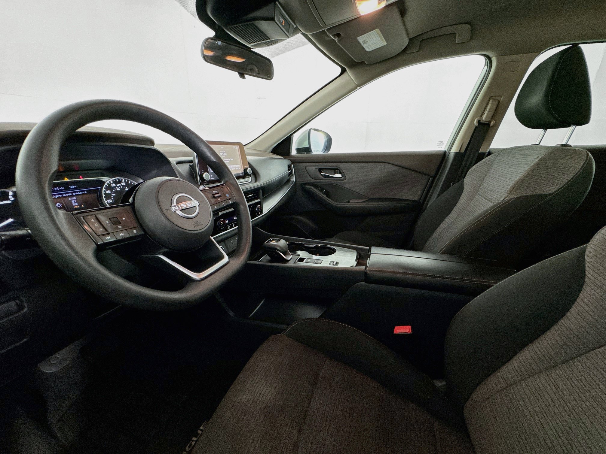 Used 2023 Nissan Rogue SV FWD image 20