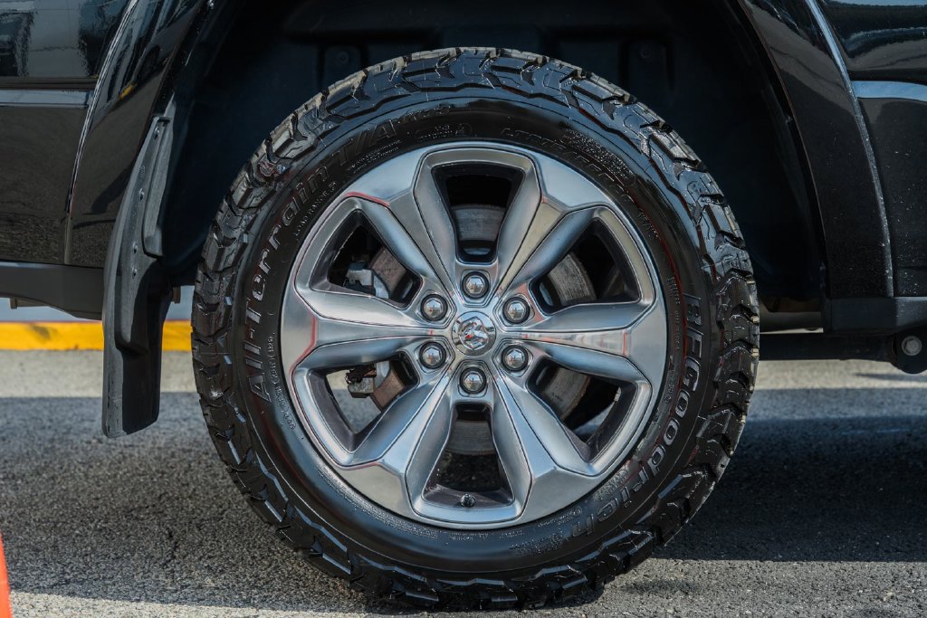 Certified 2019 RAM 1500 Limited AWD/4WD image 12