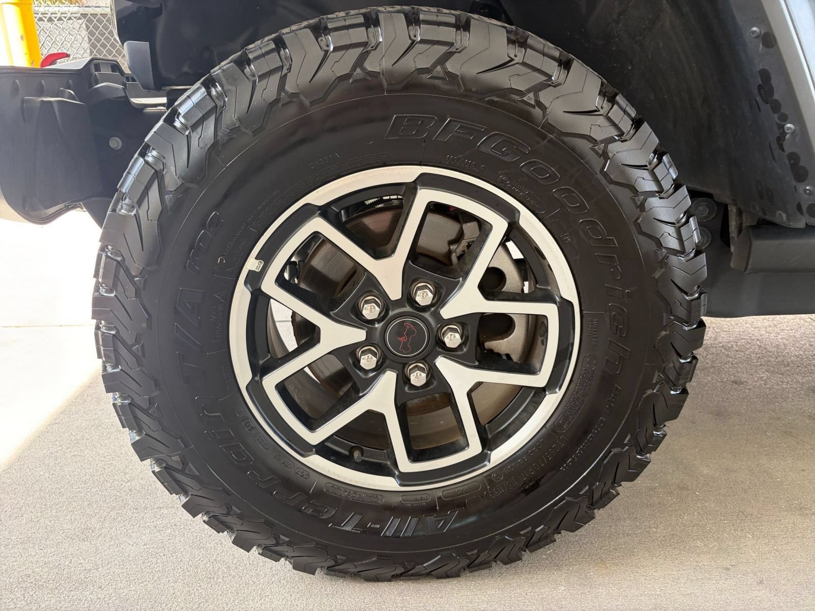 Used 2026 Jeep Wrangler Unlimited Rubicon AWD/4WD image 29
