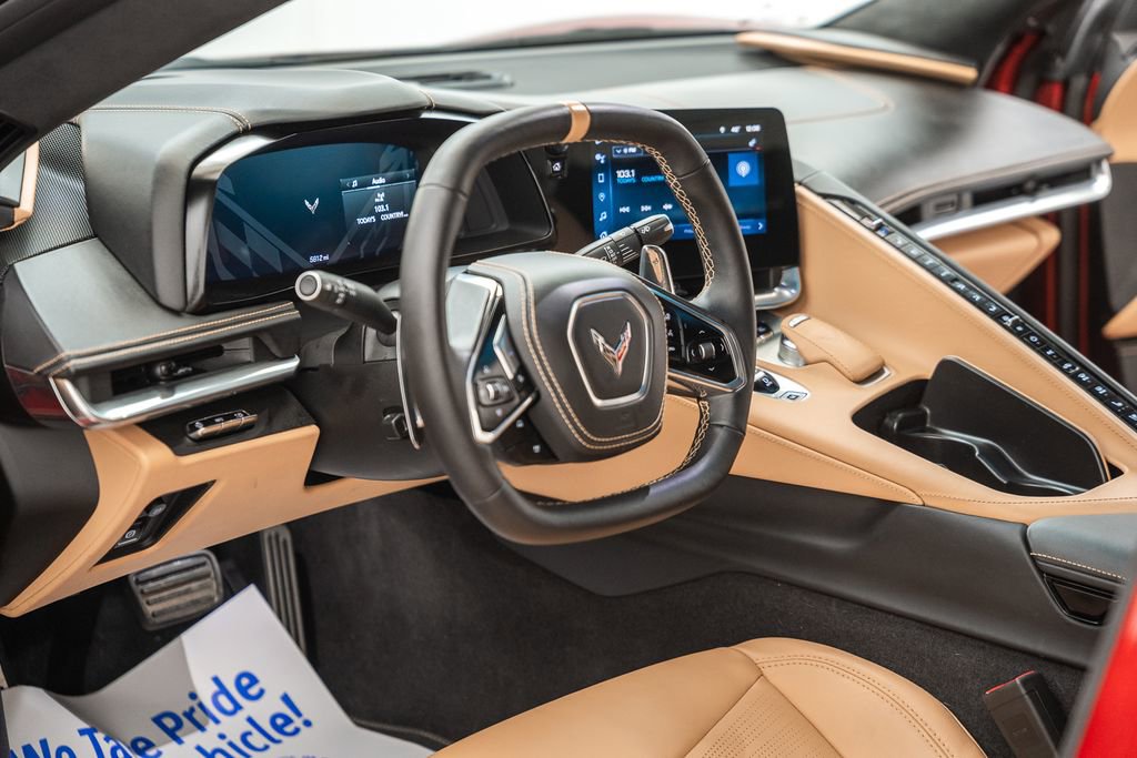 Used 2024 Chevrolet Corvette Stingray Premium Cpe w/ Z51 Performance Package image 20